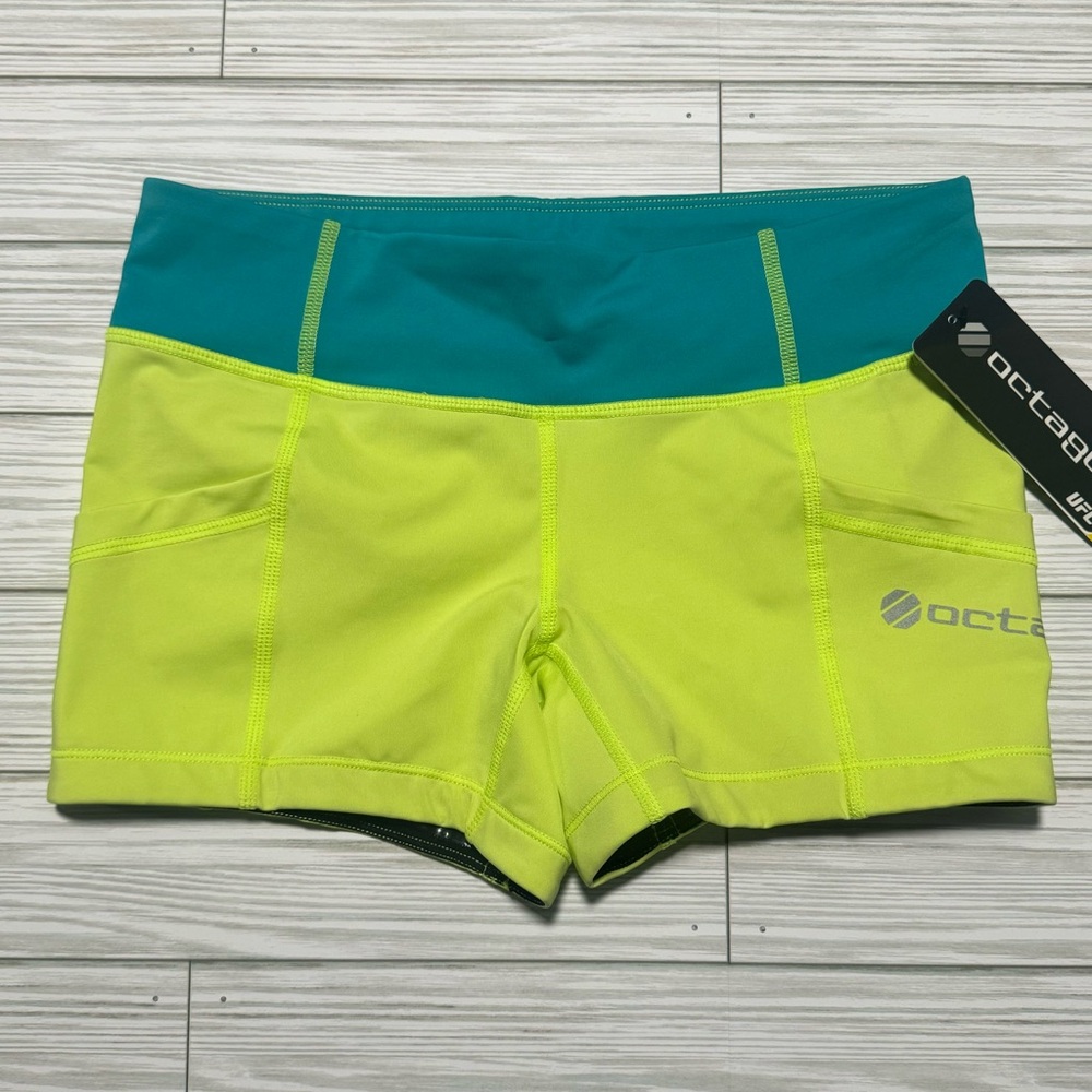 NEW Octagon UFC Women's Kinetic Training Shorts Workout Atheltic Lime small